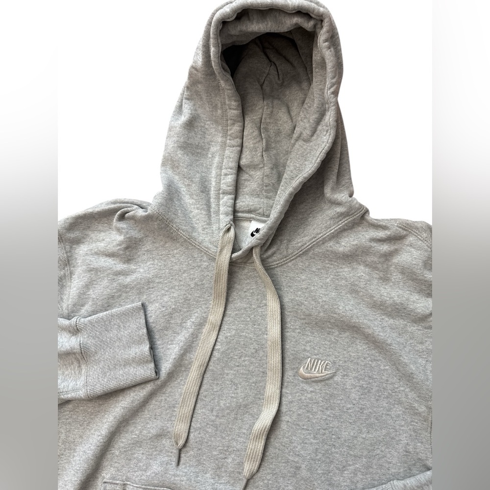 Nike Men’s Heavy Duty Gray Hoodie Size XL Nike Swoosh Logo‎ Check